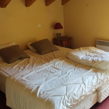 Spacieux Avec Sauna, 4 Et Wi-fi - Fr-1-671-50 *